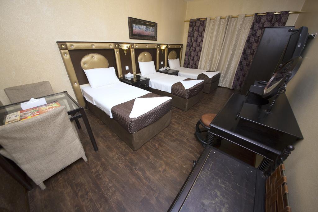 Hafez Hotel Apartments - Al Ras Metro Station Dubaï Extérieur photo